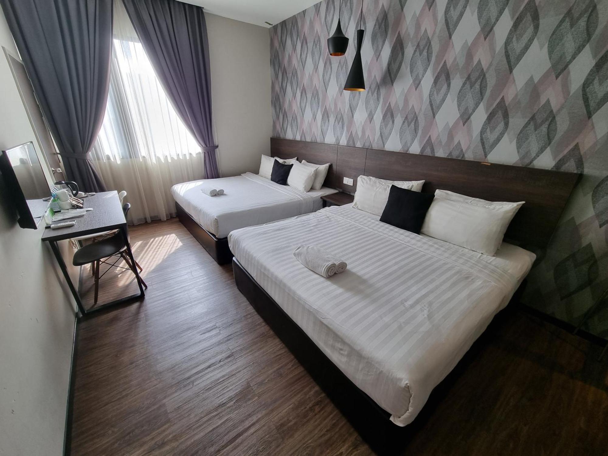 The Square Hotel Skudai Ngoại thất bức ảnh