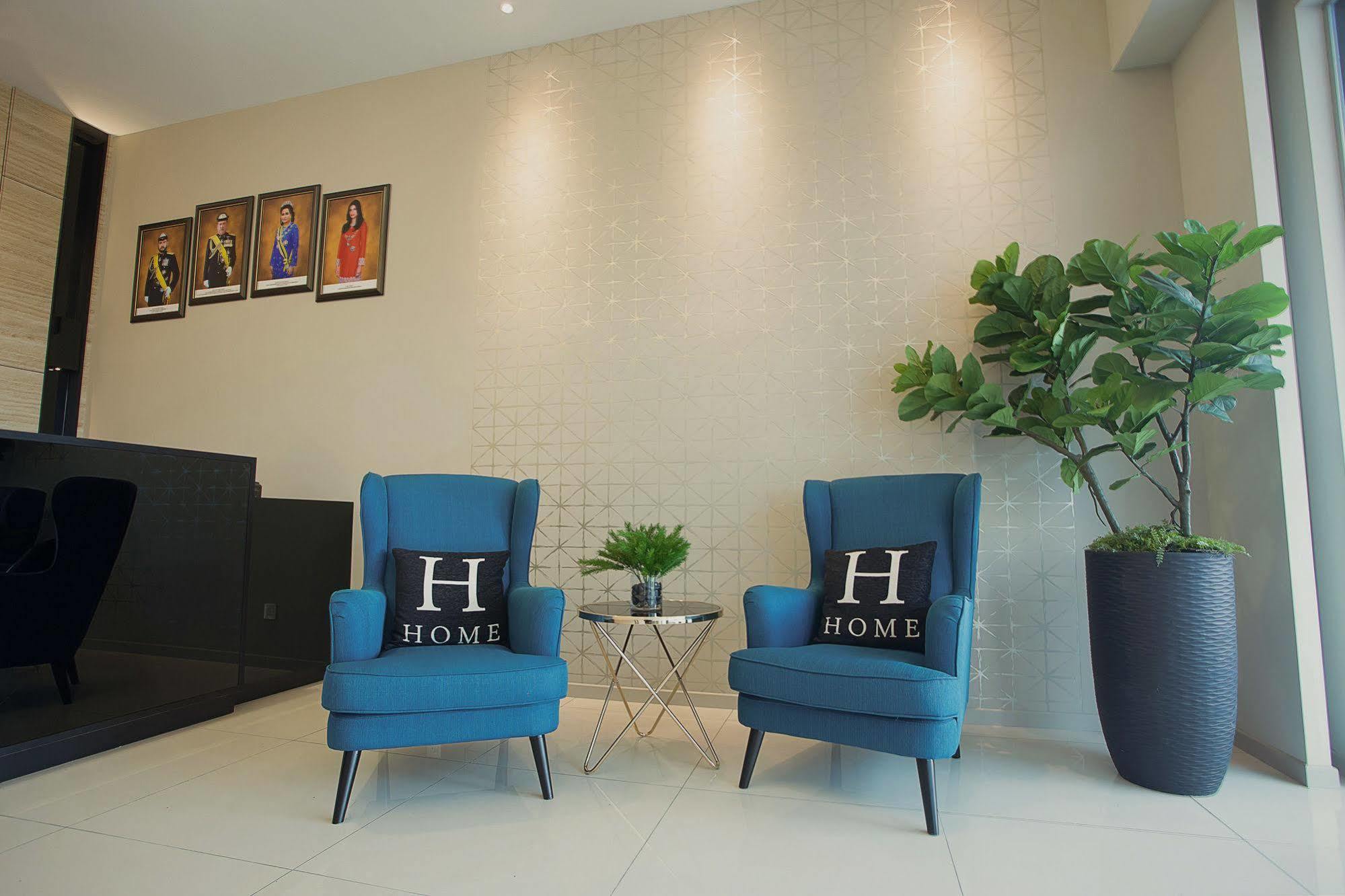 The Square Hotel Skudai Ngoại thất bức ảnh